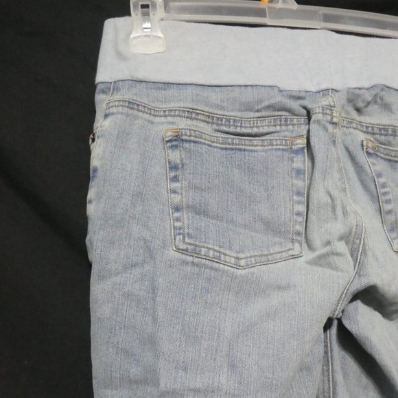 OLD NAVY MATERNITY | Stretch | medium regular fit | Faded Blue Denim | GUC - Picture 10 of 16